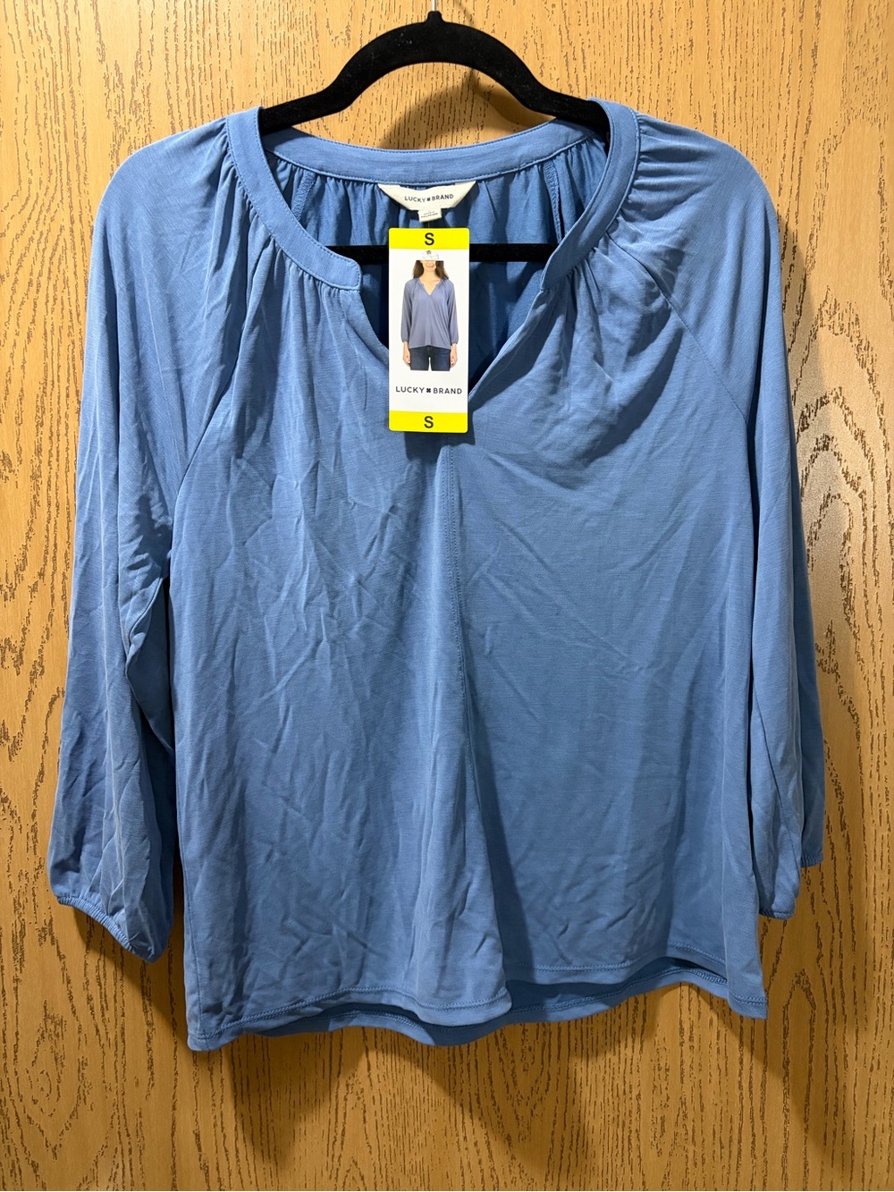 Lucky Brand Women’s Small Blue Split Neck 3/4 Sleeve Blouse Top NWT